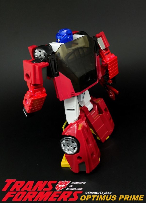 ShentuToybox G2 Optimus Prime Custom From SIEGE Sideswipe  (7 of 11)